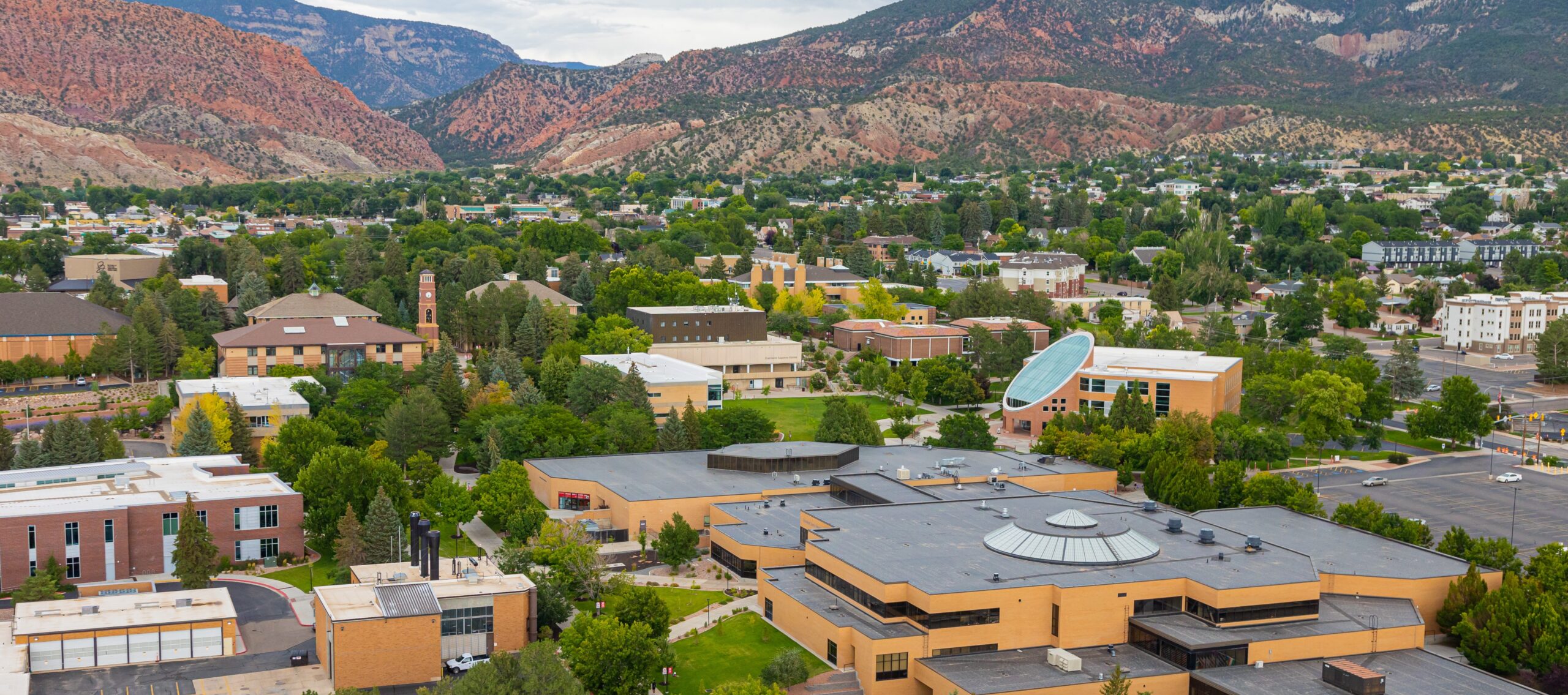 Southern Utah University banner