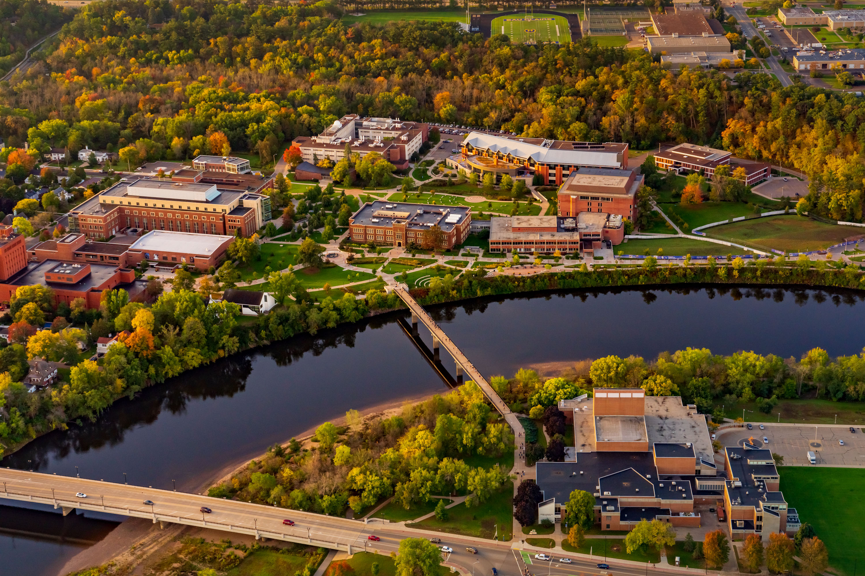 University of Wisconsin, Eau Claire banner
